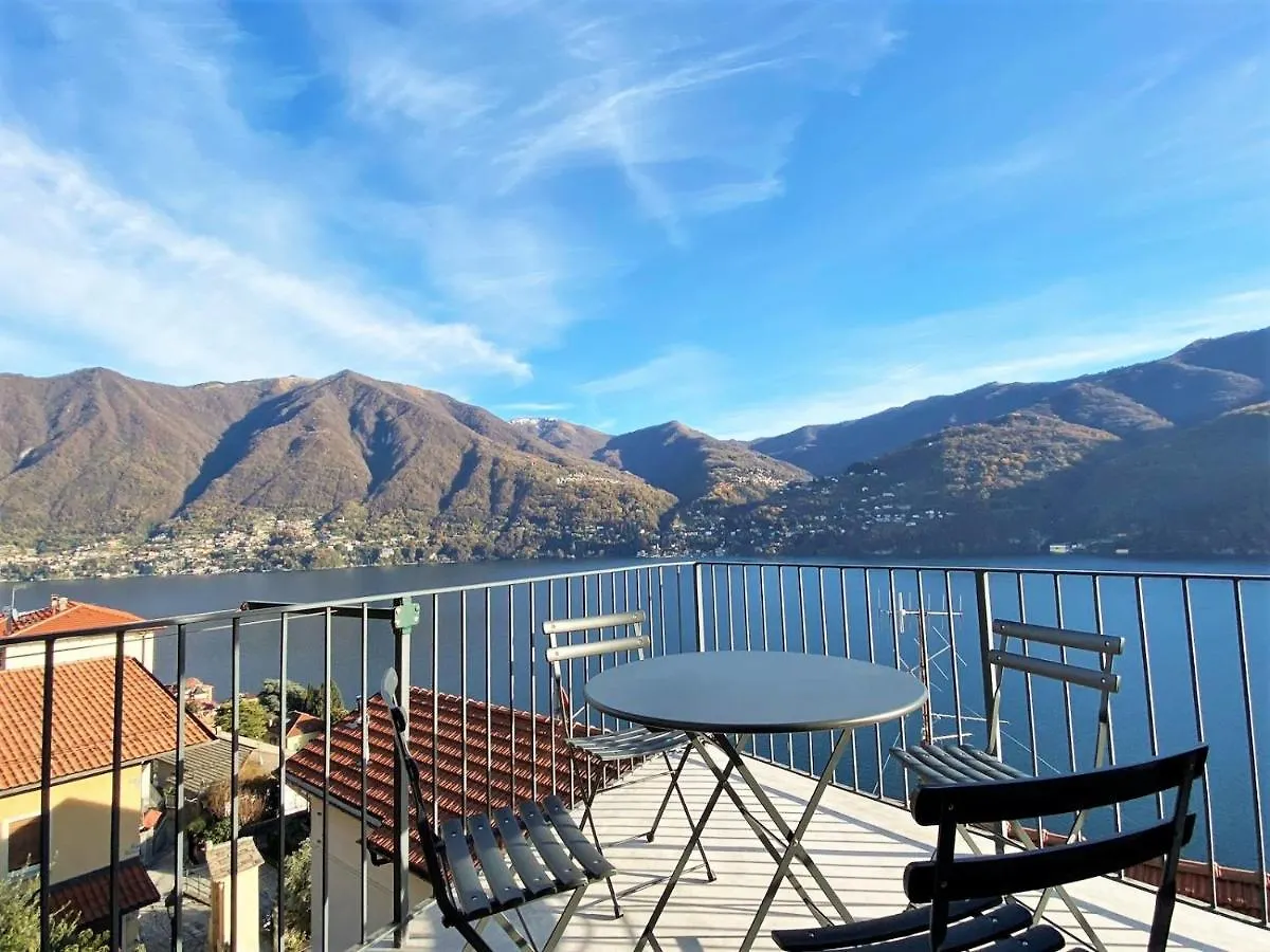 Holiday home Casa Niss-Best Lake View In Como Carate Urio